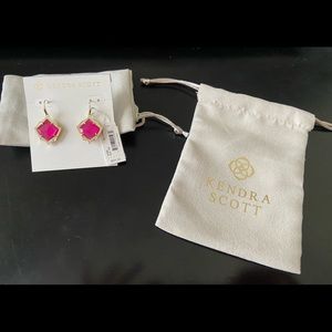 Kendra Scott Kyrie Gold Drop Earrings In Magenta